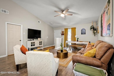 7070 Oakwood Dr, Jacksonville, FL 32211 - photo 6