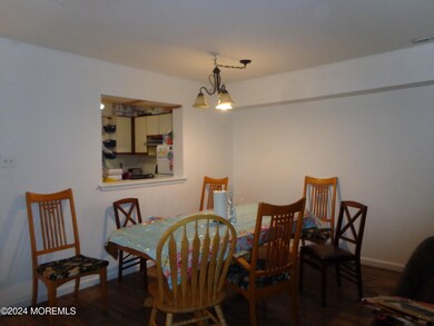 102 W Winged Foot Ct, Little Egg Harbor Township, NJ 08087 - photo 5