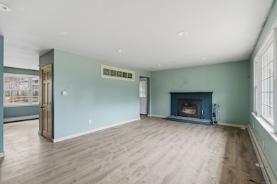 487 Buff Cap Rd, Tolland, CT 06084 - photo 5