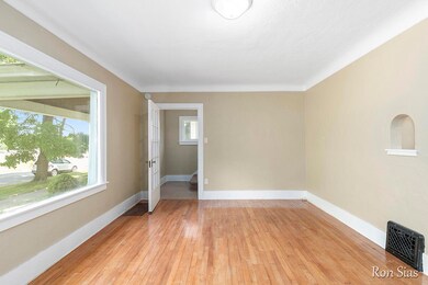 Living room,
