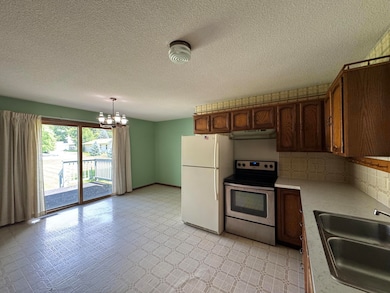 106 Fireside Ct, La Crescent, MN 55947 - photo 2