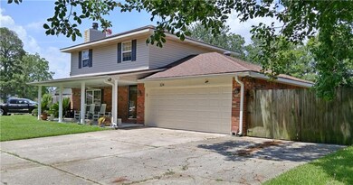 3-car wide driveway w/rear yard access
