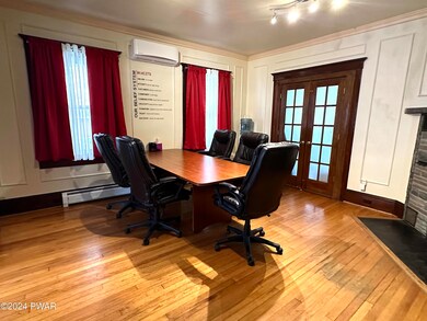 114 8th St unit Front, Milford, PA 18337 - photo 7