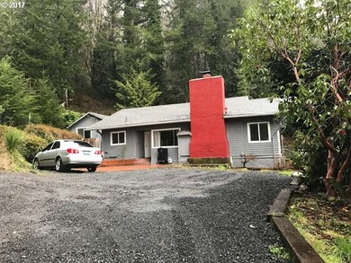 5955 N Fork Siuslaw Rd, Florence, OR 97439 - photo 2