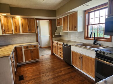 734 Cooper Ln, Brooksville, KY 41004 - photo 5