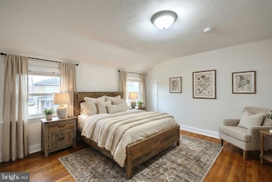 1562 Stanton St, York, PA 17404 - photo 4