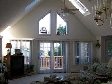 187 Swifts Beach Rd, Wareham, MA 02571 - photo 6