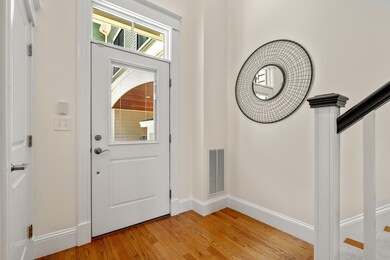 221 Beacon St unit 2, Somerville, MA 02143 - photo 5