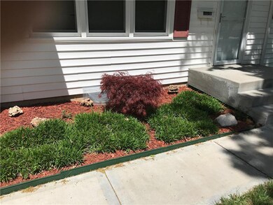 7318 Edgewood Blvd, Shawnee, KS 66203 - photo 3