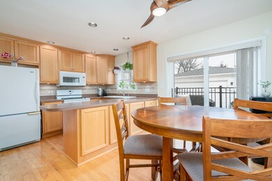 502 W 3rd St, Elmhurst, IL 60126 - photo 6