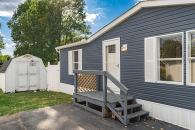 2185 Maureen Blvd S, Obetz, OH 43207 - photo 4