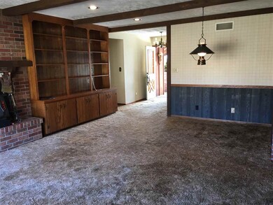 8817 W Foothill Rd, North Platte, NE 69101 - photo 6