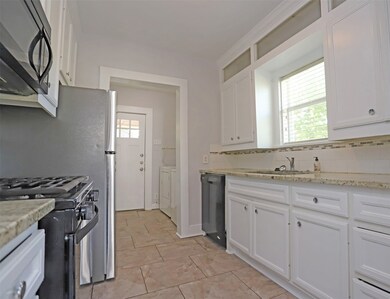 1835 Colquitt St, Houston, TX 77098 - photo 7