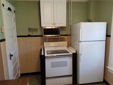 812 Chestnut St, Emmaus, PA 18049 - photo 5