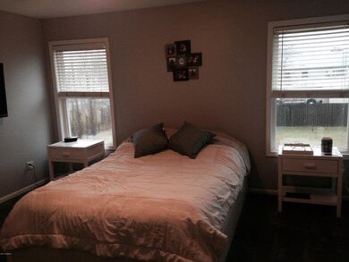 2811 Dylan Ct - upstairs bedroom