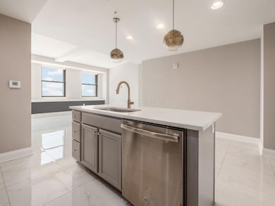 008_ W Broad St Unit 2701 013