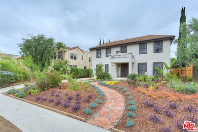 2115 Buckingham Rd, Los Angeles, CA 90016 - photo 4