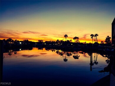 5563 Sir Walters Way, North Fort Myers, FL 33917 - photo 4