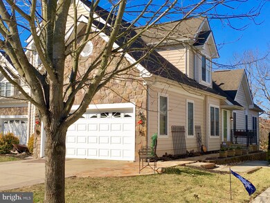 25617 Creek Run Terrace, Chantilly, VA 20152 - photo 2