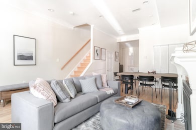 330 11th St SE, Washington, DC 20003 - photo 5