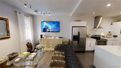 11624 NW 43rd Terrace, Doral, FL 33178 - photo 2