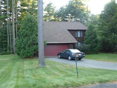 7 Bayberry Ln, Amherst, MA 01002 - photo 3
