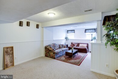 9020 Falcon Glen Ct, Bristow, VA 20136 - photo 6