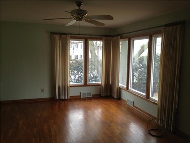 2609 Devonshire Ave, Lansing, MI 48910 - photo 3