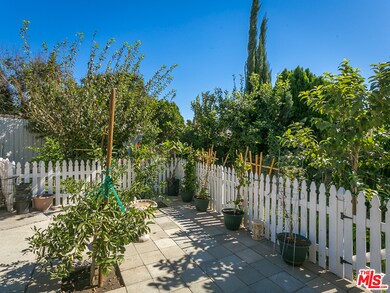 14738 Rex St, Sylmar, CA 91342 - photo 4