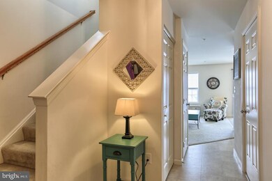 124 N Village Cir, Palmyra, PA 17078 - photo 3