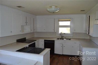 3499 S Chipley Ford Rd, Statesville, NC 28625 - photo 7