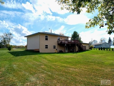 6395 E Beaverton Rd, Clare, MI 48617 - photo 4