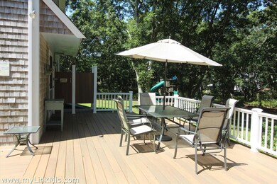 32 Flamingo Dr, Edgartown, MA 02539 - photo 7