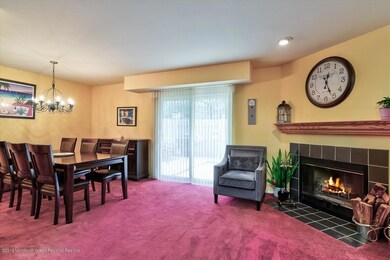06-Living Room