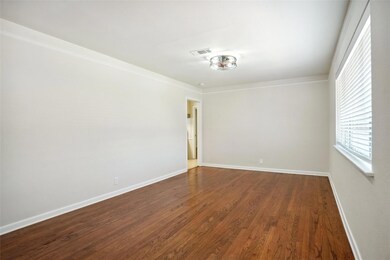 1125 Mason Dr, Hurst, TX 76053 - photo 2