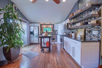 5001 Postlewaite Rd, Columbus, OH 43235 - photo 4