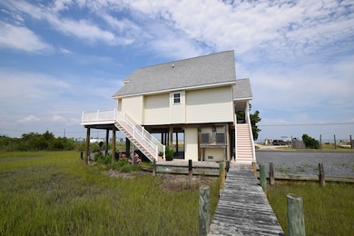 2522 Main St, Chincoteague, VA 23336 - photo 7