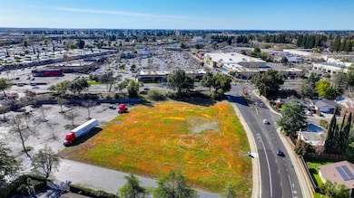 11100 Trinity River Dr, Rancho Cordova, CA 95670 - photo 7