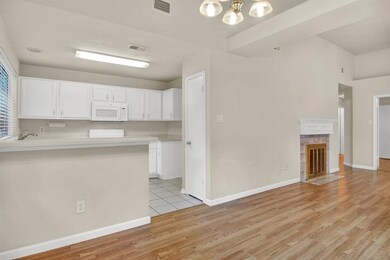 8534 Laurel Trails Dr, Houston, TX 77095 - photo 5