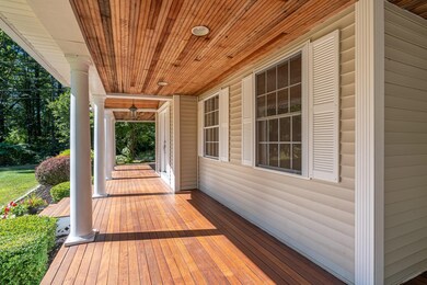 41 Clark Rd, Londonderry, NH 03053 - photo 5