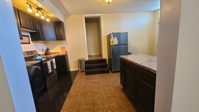 108 Howe St, Fall River, MA 02724 - photo 4