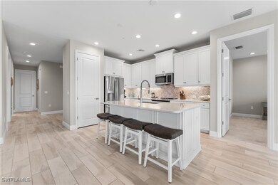 2609 Seychelles Cir unit 1608, Naples, FL 34112 - photo 4