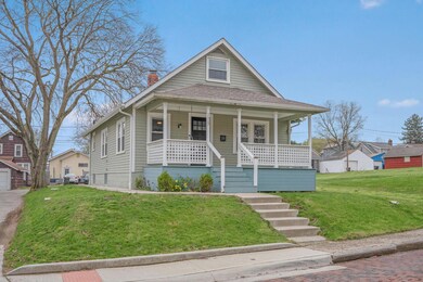 9-web-or-mls-A7400985