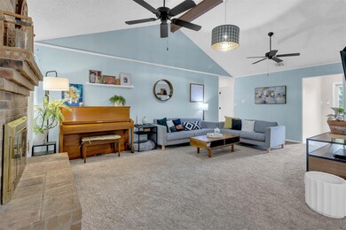 5808 Waterford Ct, North Richland Hills, TX 76180 - photo 4