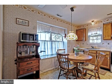 93 Knollwood Dr, Woodbury, NJ 08096 - photo 4