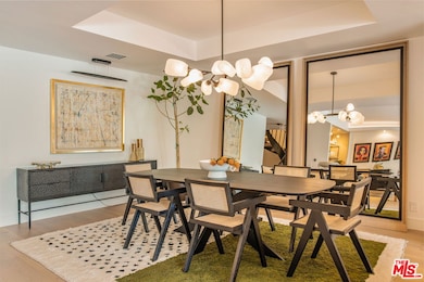 211 S Spalding Dr unit 110N, Beverly Hills, CA 90212 - photo 5