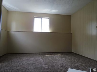 2209 Adams Ave, Ogden, UT 84401 - photo 7