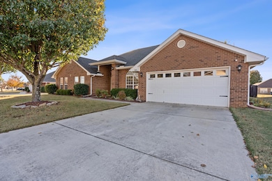 509 Summer Cove Cir NW, Madison, AL 35757 - photo 2