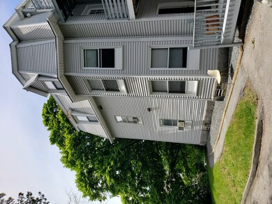 13-15 Gates St, Worcester, MA 01610 - photo 3