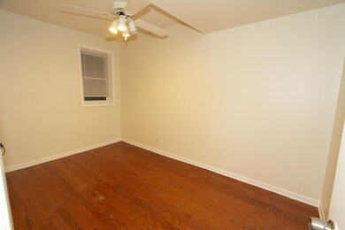 750 S Oakley Blvd, Chicago, IL 60612 - photo 6